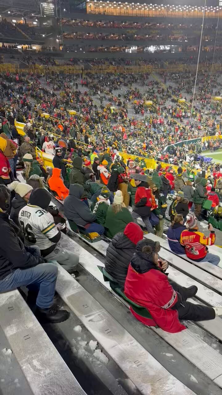 Sports Radio 810 WHB on X: Most clever Chiefs fan of the year? Cheese  grater hat in Green Bay 😂  / X