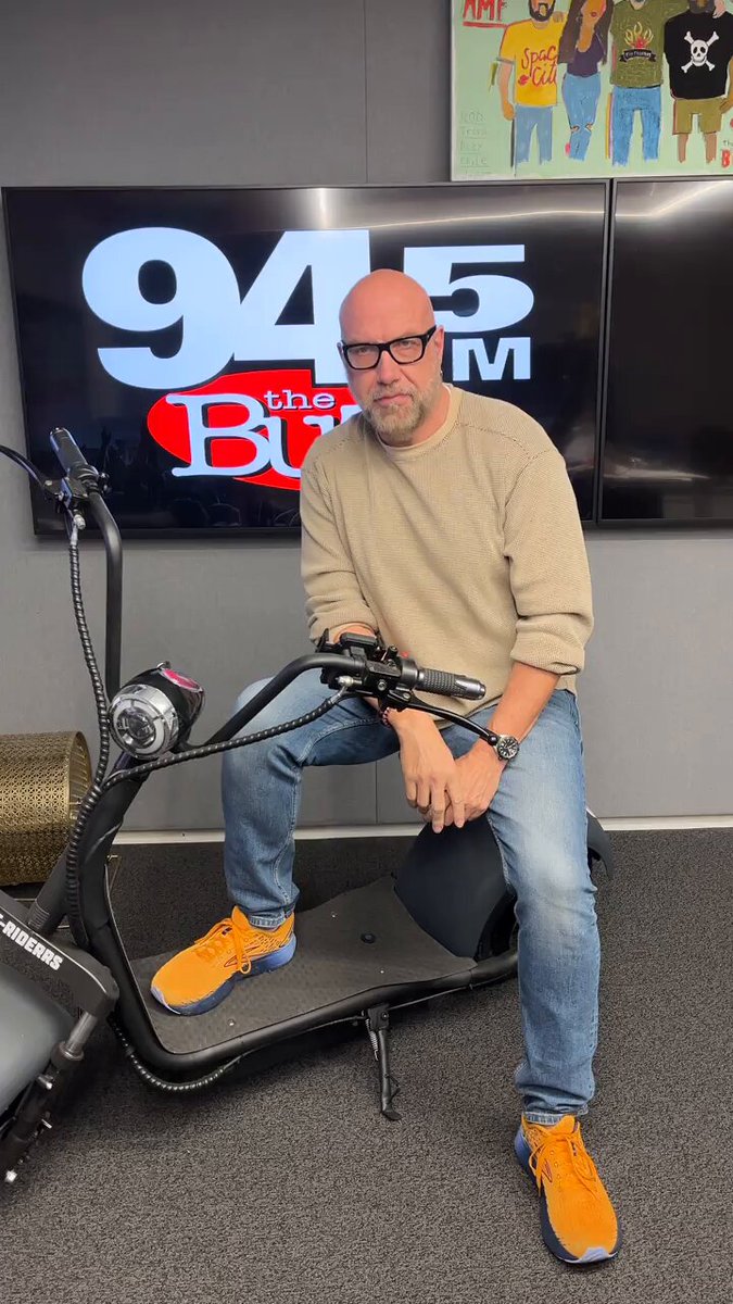 94.5 The Buzz on X: Meet @boywithukes and check out his song Migraine Hit the ❤️LIKE ❤️ button to give it love here. Don't forget to listen and vote: /