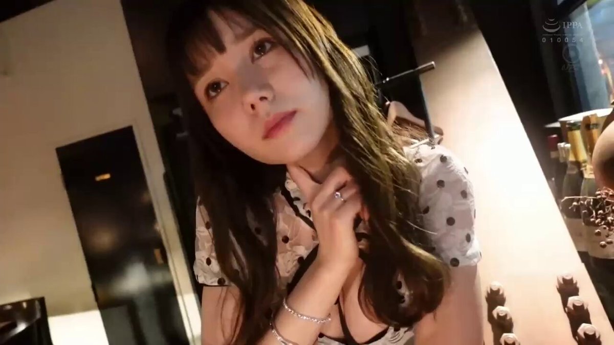 ナンパの新名所、銀●コリドー街で極上女さんゲット