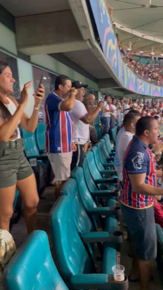 Ja conhece a arena cwg? N? Aff se vc é de salvador precisa