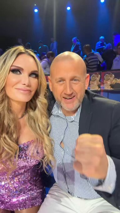 #MichaelGanador vota en la app Mitele https://t.co/cBXvouz9hR #GHVIP10D #ghvip11d #OTDirecto11D #SpecialALDI<a href="/tag/michaelganador"class="tags">#MichaelGanador</a><a href="/tag/ghvip11d"class="tags"><span>#ghvip11d</span></a><a href="/tag/ghvip10d"class="tags"><span>#ghvip10d</span></a><a href="/tag/otdirecto11d"class="tags"><span>#otdirecto11d</span></a><a href="/tag/specialald"class="tags"><span>#specialald</span></a>