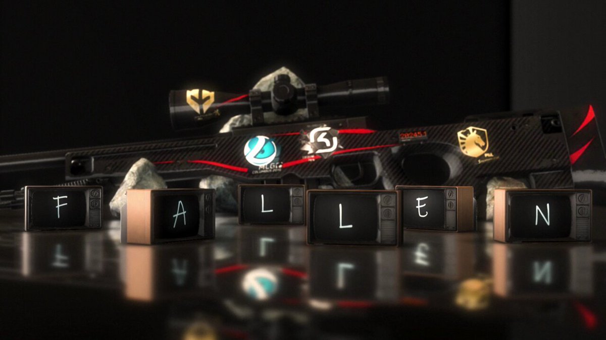 CS:GO: torcedor tatua autógrafo de FalleN