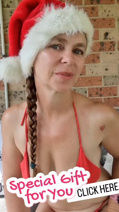 CHRISTMAS Special, grab 50% off now, enjoy my Christmas count down, and holiday adventures.  https://t<a href="/tag/australian"class="tags"><span>#australian</span></a><a href="/tag/milf"class="tags"><span>#milf</span></a><a href="/tag/aussiegirl"class="tags"><span>#aussiegirl</span></a><a href="/tag/maturewomen"class="tags"><span>#maturewomen</span></a><a href="/tag/onlyfans"class="tags"><span>#onlyfans</span></a>
