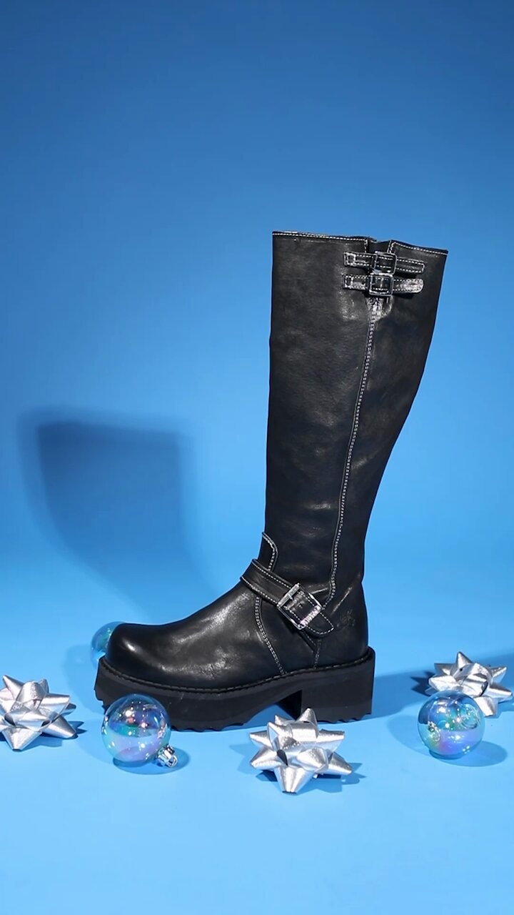 Fluevog s video Tweet