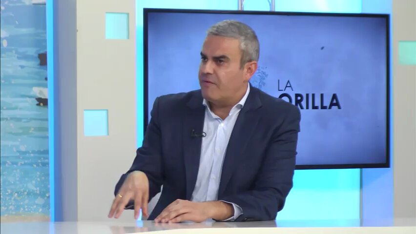 Pedro Espinosa on X: 🎙️ Está no ar o ⚽️#GrenalFC com @ph_espinosa,  reporterlacerda, @Reporterfabris e @_arrudaluc! 📱 (51) 99919-4808 -  Participe conosco! 📻 95,9 FM, 💻