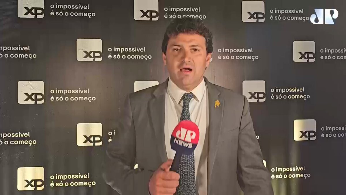 Plot twist do touro de ouro da B3: o projeto foi bancado pelo economista  Pablo Spyer, bolsonarista e apresentador de um programa na Jovem Pan. Tanto  na JP como nas redes sociais