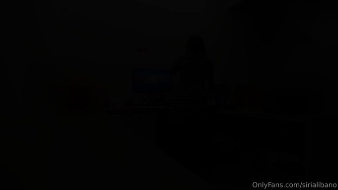 Siria ha sedotto il tecnico dei computer https://t.co/OqX8uuZnrL @italianclubita2 @OnlyFans @donne_mature<a href="/tag/voyeur"class="tags"><span>#voyeur</span></a><a href="/tag/exhibitionist"class="tags"><span>#exhibitionist</span></a><a href="/tag/italiana"class="tags"><span>#italiana</span></a><a href="/tag/risky"class="tags"><span>#risky</span></a><a href="/tag/onlyfans"class="tags"><span>#onlyfans</span></a>