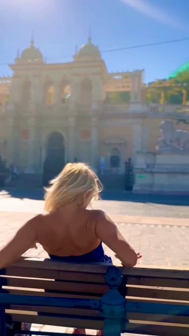 Im hire love😜😜😜😜 https://t.co/ytOF7AzG1B<a href="/tag/moniquecovet"class="tags"><span>#moniquecovet</span></a>