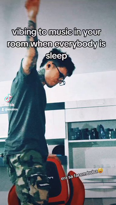 Oh lol #tiktok #gamer https://t.co/vNguoF16DW<a href="/tag/tiktok"class="tags">#tiktok</a><a href="/tag/gamer"class="tags">#gamer</a>