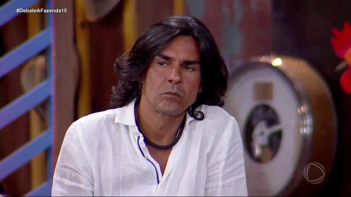 Hugo Gloss é humilhado por famosa em entrada de evento e se vinga ao providenciar sua demissão - TV Foco