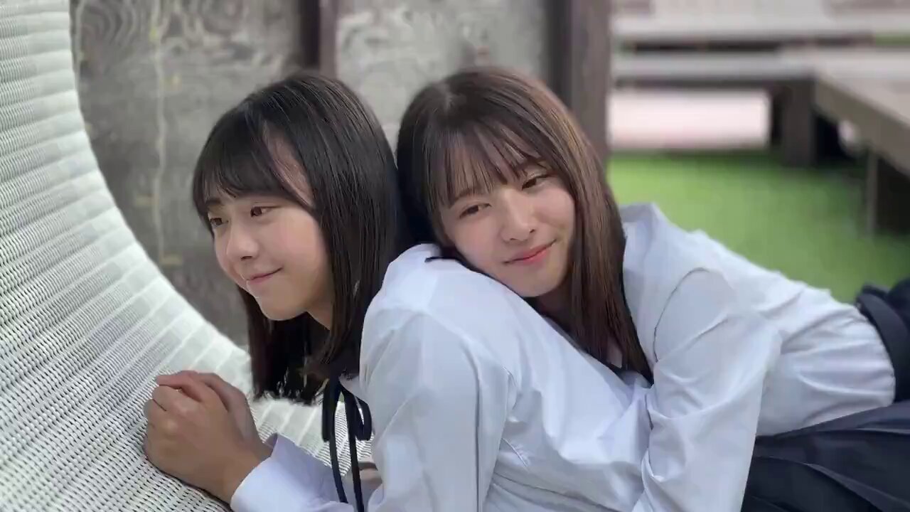 乃木坂46 5期生写真集『あの頃、乃木坂にいた』【公式】発売中