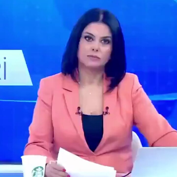 Haber 7 on X: "?? Canlı yayına Starbucks bardağı ile çıkan TGRT Haber spikeri Meltem Günay'ın işine son verildi. https://t.co/NCDp4BKjuK" / X