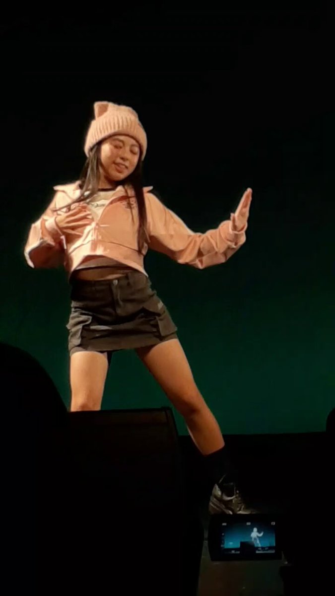 Video oleh @wxKIKVDBxA85623