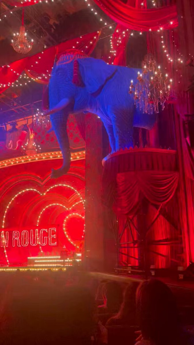 舞台が見えなさすぎる客席選手権 に