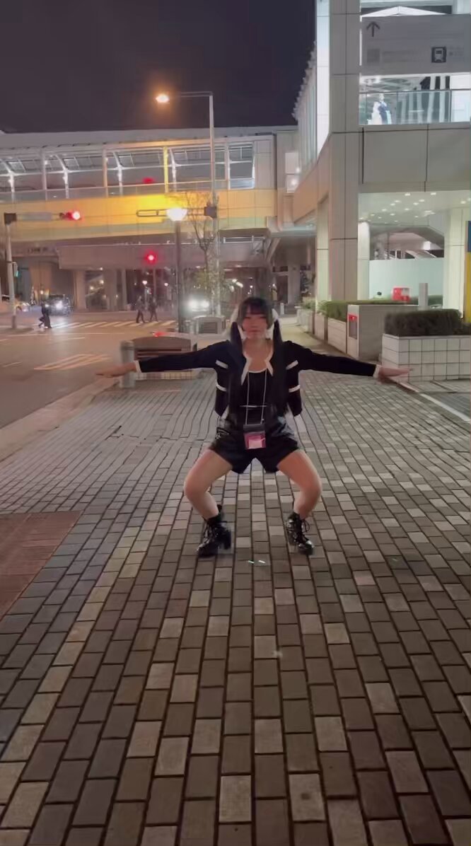栗田 も も