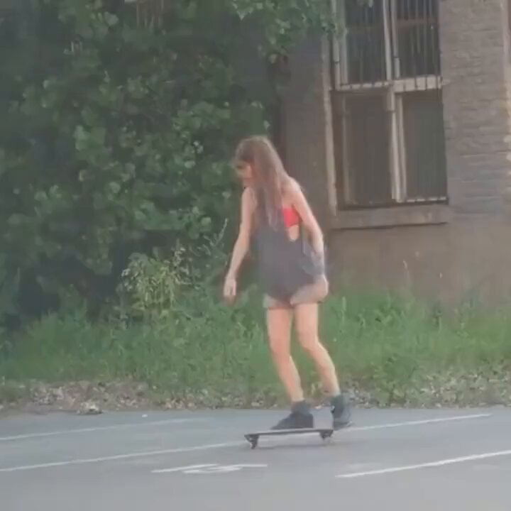 Video oleh @kininaru_mv2020