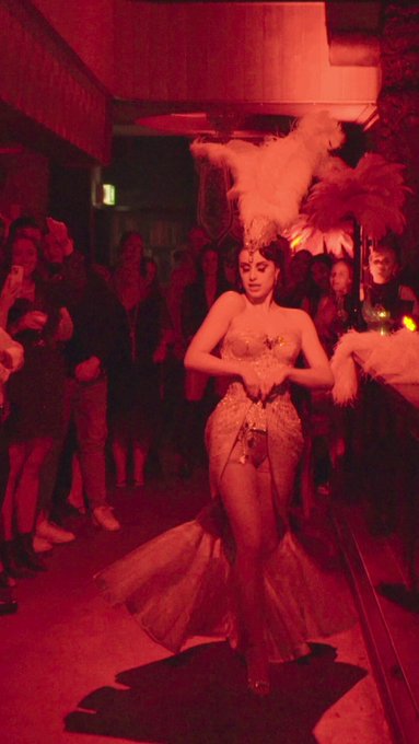 Happy New Year!  I had the best night performing at Bar 1806 🥰  #burlesque #dance #showgirl #melbourne<a href="/tag/dance"class="tags"><span>#dance</span></a><a href="/tag/melbourne"class="tags"><span>#melbourne</span></a><a href="/tag/burlesque"class="tags"><span>#burlesque</span></a><a href="/tag/costume"class="tags"><span>#costume</span></a><a href="/tag/showgi"class="tags"><span>#showgi</span></a>