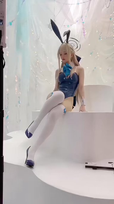 コスプレイヤー小鳥遊ゆあのTwitter動画2
