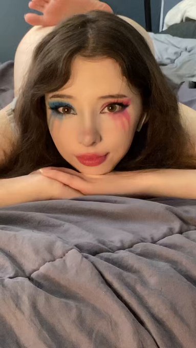 Harley Quinn has something she wants to show you&hellip; &hearts;️💙 https://t.co/xM23WKJY8u<a href="/tag/teen"class="tags"><span>#teen</span></a><a href="/tag/feet"class="tags"><span>#feet</span></a><a href="/tag/thighs"class="tags"><span>#thighs</span></a><a href="/tag/ass"class="tags"><span>#ass</span></a><a href="/tag/horny"class="tags"><span>#horny</span></a><a href="/tag/pussy"class="tags"><span>#pussy</span></a><a href="/tag/footworship"class="tags"><span>#footworship</span></a>