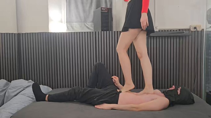 New Video on @realloyalfans  🇮🇹Come divertirsi con un tappetino umano! 🇬🇧how to have fun with a human<a class="tags" target="_blank" title="On Twitter" href="/?out=eyJ0eXAiOiJKV1QiLCJhbGciOiJIUzUxMiJ9.eyJpYXQiOjE3MjI2MjkyOTAsImlzcyI6InR3cG9ybnN0YXJzLmNvbSIsIm5iZiI6MTcyMjYyOTI5MCwiZXhwIjoxNzU0MTY1MjkwLCJyZWRpcmVjdF91cmwiOiJodHRwczovL3R3aXR0ZXIuY29tL3JlYWxsb3lhbGZhbnMifQ.FQy7XxsFV014UAyZYk4f3Tk0b7wyiQO4WYPnUtgWS3Sk2gOyOnTE5mQrqgNFBbMdbijS3ze7KQWj9t-hw6fQOg">@realloyalfans</a><a href="/tag/bdsm"class="tags"><span>#bdsm</span></a><a href="/tag/sexy"class="tags"><span>#sexy</span></a><a href="/tag/feet"class="tags"><span>#feet</span></a><a href="/tag/girlpower"class="tags"><span>#girlpower</span></a><a href="/tag/foot"class="tags"><span>#foot</span></a><a href="/tag/slave"class="tags"><span>#slave</span></a><a href="/tag/doormat"class="tags"><span>#doormat</span></a>