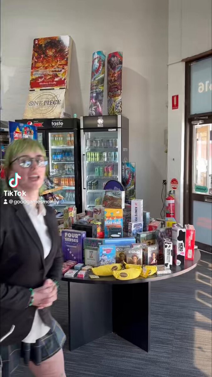 Good games store shop