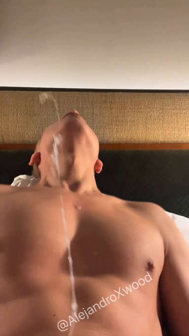 I made a big mess ??. Like and rt if you like a big load ??? @alejandroxwood1

⁃10% off the next 10 new