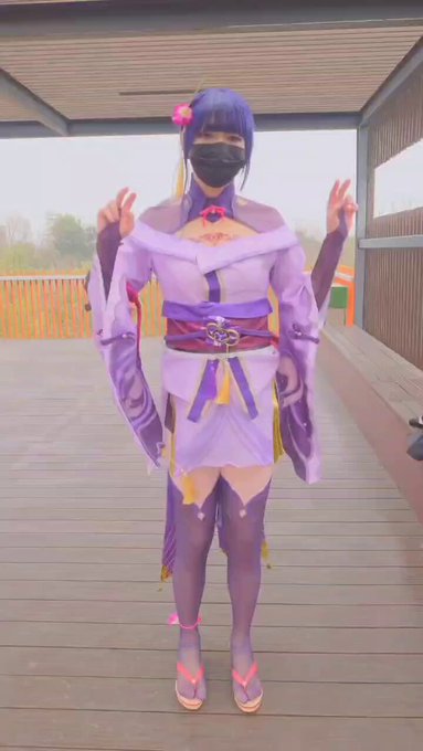 ❤️露米最新作！[ LUMI_027 ]❤️ 烧鸡现在越来越大胆了，裤袜脱掉牛子直接在裙子底下若隐若现，一个人露出玩腻了，好想在户外被操呀 「完整版60rmb，爱发电或私信购买❤️」 #伪娘 #女装子<a href="/tag/%E4%BC%AA%E5%A8%98"class="tags">#伪娘</a><a href="/tag/cosplay"class="tags"><span>#cosplay</span></a><a href="/tag/r18"class="tags"><span>#r18</span></a><a href="/tag/%E7%94%B7%E3%81%AE%E5%A8%98"class="tags"><span>#男の娘</span></a><a href="/tag/%E9%9C%B2%E5%87%BA"class="tags"><span>#露出</span></a><a href="/tag/%E9%AA%9A%E8%B4%A7"class="tags"><span>#骚货</span></a><a href="/tag/%E5%A5%B3%E8%A3%85%E5%AD%90"class="tags"><span>#女装子</span></a><a href="/tag/%E9%9B%B7%E7%94%B5%E5%B0%86%E5%86%9B"class="tags"><span>#雷电将军</span></a><a href="/tag/%E6%88%90%E9%83%BD%E4%BC%AA%E5%A8%98"class="tags"><span>#成都伪娘</span></a>