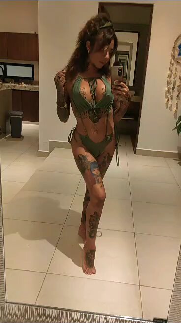 F*CK IT🫦 sending booba pics to everyone who says hi 😳 https://t.co/ohx7szGhxI