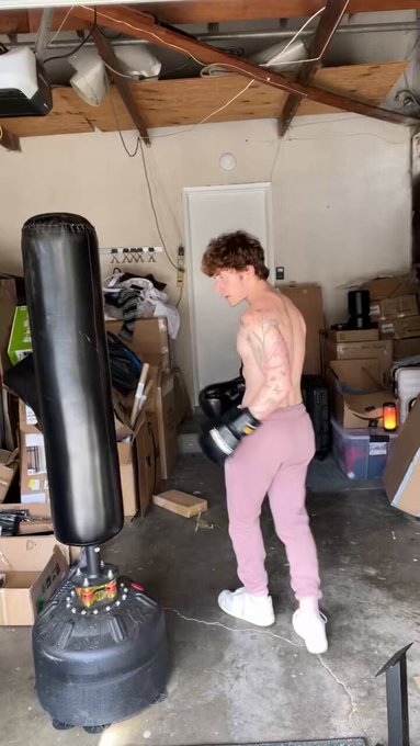 2 pic. Great Cardio Day :) https://t.co/6xyTGPQLSS