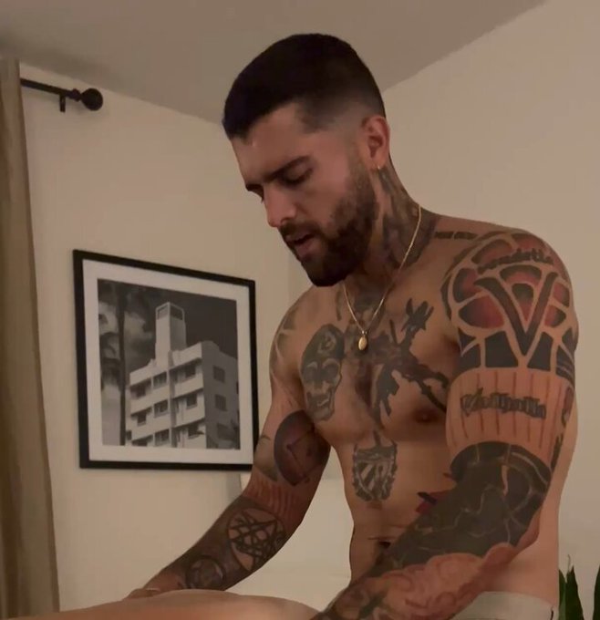 Watch when Sojmani punishes my ass here 👇 https://t.co/Hr5jBXENVN https://t.co/fwyl5iky5t<a href="/tag/linkinbio"class="tags"><span>#linkinbio</span></a><a href="/tag/halloween"class="tags"><span>#halloween</span></a>