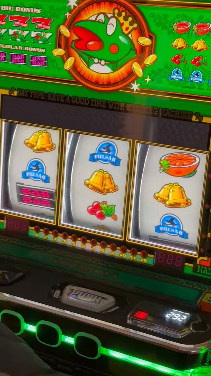 【そーたさん専用】Lキングパルサー スマスロキングパルサー(Lキンパル) パチスロ スロット 機械割