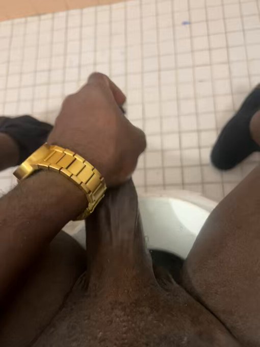 I need help😝😝 #mia #Miami #bbc #fl #blackbull https://t.co/2Wn0n8XiSC<a href="/tag/mia"class="tags">#mia</a><a href="/tag/miami"class="tags">#Miami</a><a href="/tag/bbc"class="tags">#bbc</a><a href="/tag/fl"class="tags">#fl</a><a href="/tag/blackbull"class="tags">#blackbull</a>