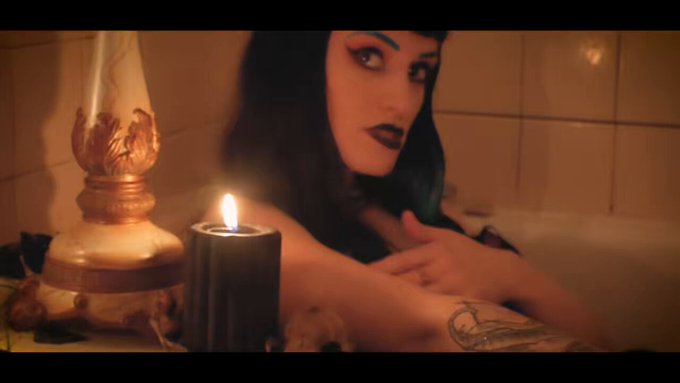 Sammie Beare - R U OK? Feat. @hvshiband  on all streaming platforms 🖤 #sammiebeare #hvshi #artistsoftwitter<a class="tags" target="_blank" title="On Twitter" href="/?out=eyJ0eXAiOiJKV1QiLCJhbGciOiJIUzUxMiJ9.eyJpYXQiOjE3MjU0NTE5NTMsImlzcyI6InR3cG9ybnN0YXJzLmNvbSIsIm5iZiI6MTcyNTQ1MTk1MywiZXhwIjoxNzU2OTg3OTUzLCJyZWRpcmVjdF91cmwiOiJodHRwczovL3R3aXR0ZXIuY29tL2h2c2hpYmFuZCJ9.ShnXoWNxLHIFdh6GXi1YfpoHxs6BsZ-ecv_q3NTiNyajyyAGUBYIEfF7drVZS2xPWC8H_fyYh1XgYXcKqcUNZg">@hvshiband</a><a href="/tag/music"class="tags"><span>#music</span></a><a href="/tag/artistsoftwitter"class="tags"><span>#artistsoftwitter</span></a><a href="/tag/sammiebeare"class="tags"><span>#sammiebeare</span></a><a href="/tag/hvshi"class="tags"><span>#hvshi</span></a>