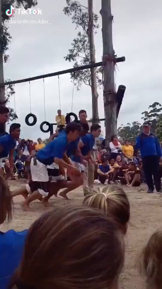 Video oleh @kininaru_mv2020