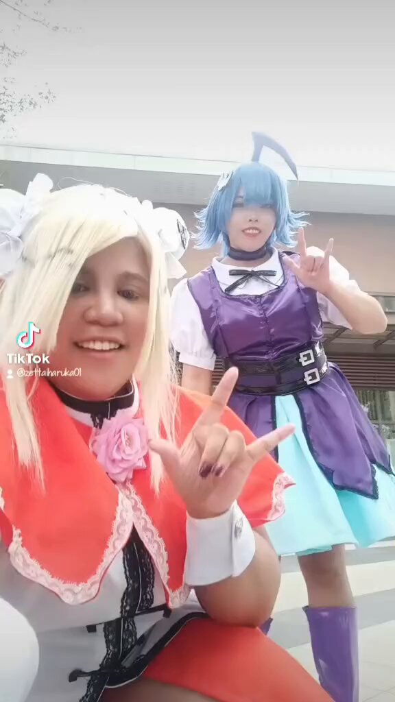 Irumi: @zannizannia Lindy: Me #魔入りました入間くん #魔入りました