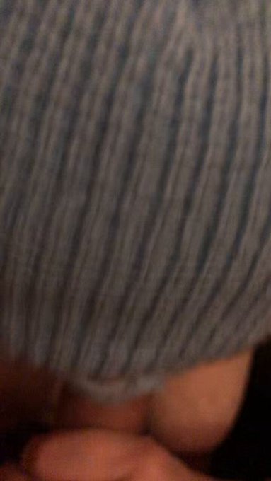 When she pulled down her beanie into a ski mask and said to start recording >>>  🥵 https://t.co/0ymG<a href="/tag/tiktok"class="tags"><span>#tiktok</span></a>