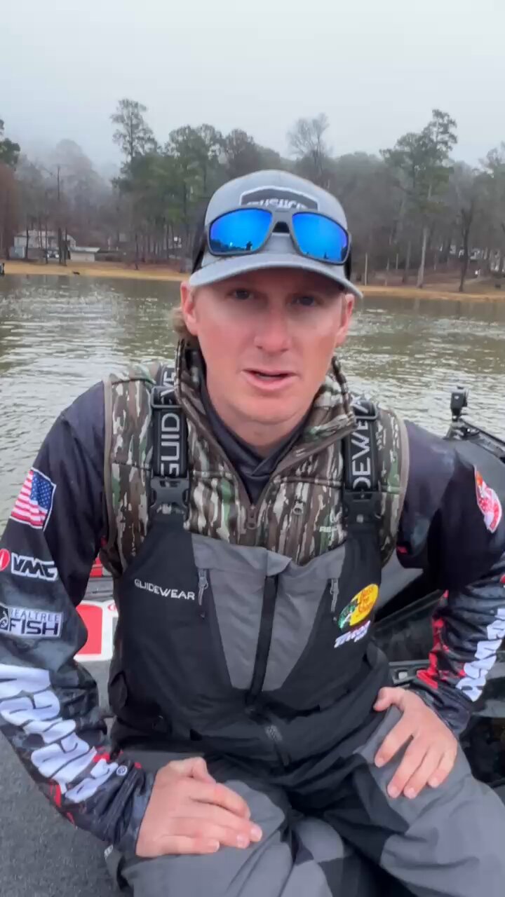 Major League Fishing on X: Safety first. Championship Sunday at  @bandwhitches Stage One Presented by @Power_Pole is in a for delay. The MLF  NOW! livestream will start at 8 a.m. CT and