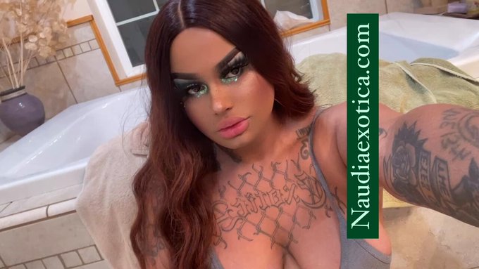 Grade &amp; Liquor 🥃 💚 #trans #lgbtq #lgbt #model #beauty #style #aesthetic #eyes #makeup #naudiaexotica<a href="/tag/trans"class="tags">#trans</a><a href="/tag/lgbtq"class="tags">#lgbtq</a><a href="/tag/lgbt"class="tags">#lgbt</a><a href="/tag/model"class="tags">#model</a><a href="/tag/eyes"class="tags"><span>#eyes</span></a><a href="/tag/beauty"class="tags"><span>#beauty</span></a><a href="/tag/makeup"class="tags"><span>#makeup</span></a><a href="/tag/style"class="tags"><span>#style</span></a><a href="/tag/new"class="tags"><span>#new</span></a><a href="/tag/daily"class="tags"><span>#daily</span></a><a href="/tag/ink"class="tags"><span>#ink</span></a>