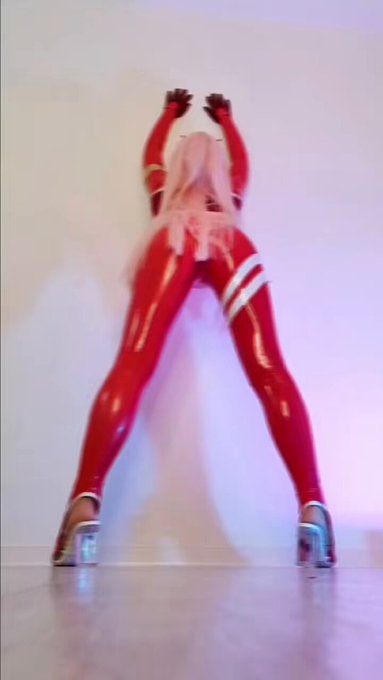 #cosplayinspo  #zerotwo #02cosplay https://t.co/FUjm9xOHjj<a href="/tag/cosplayinspo"class="tags">&#35;cosplayinspo</a><a href="/tag/zerotwo"class="tags">&#35;zerotwo</a><a href="/tag/02cosplay"class="tags">&#35;02cosplay</a>