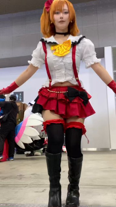 コスプレイヤーみらいさきのTwitter動画1