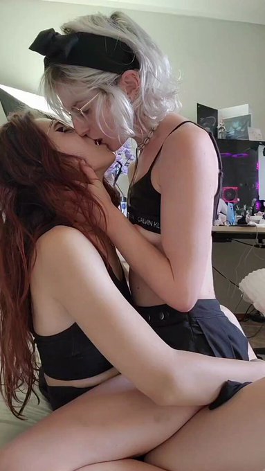 Guess where my dick was during this 🫣 https://t.co/iXNqhXrNtr