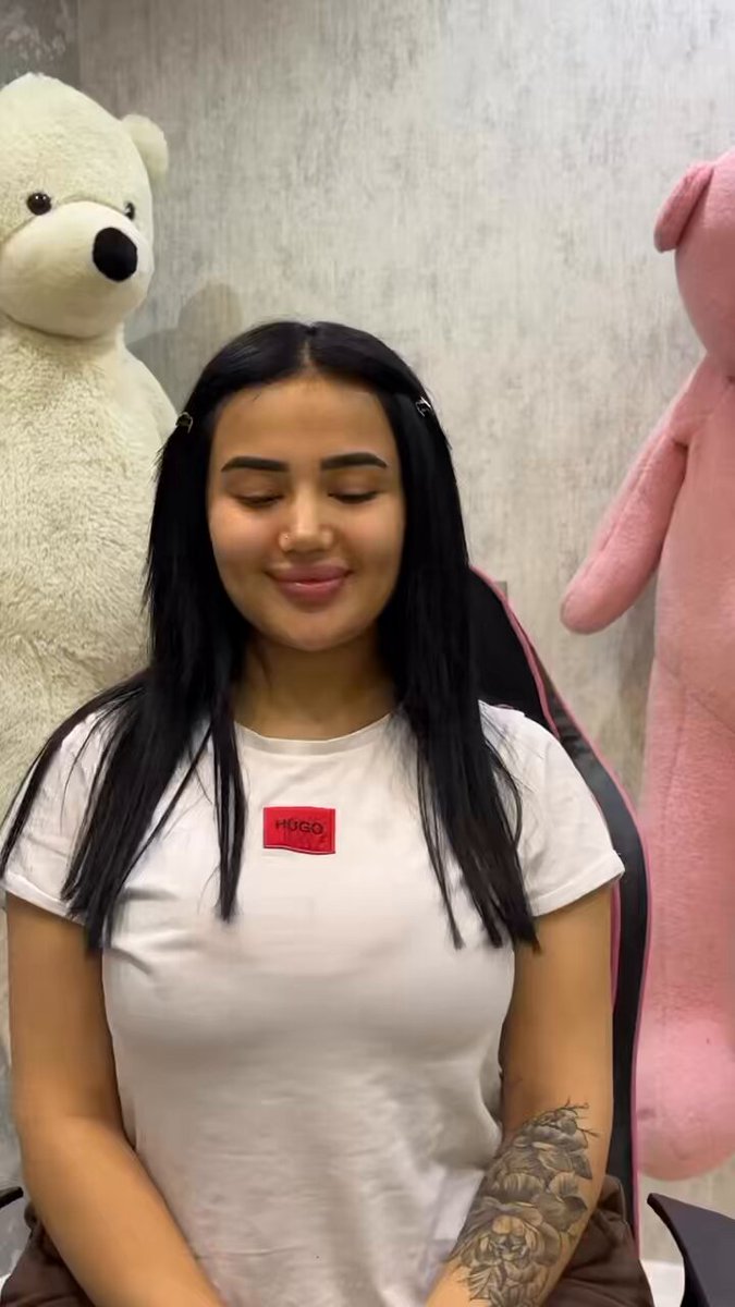 20 years old on X: melek azadtan 🍒 şov! 🥵 t.coWAsbBYpu6I  X