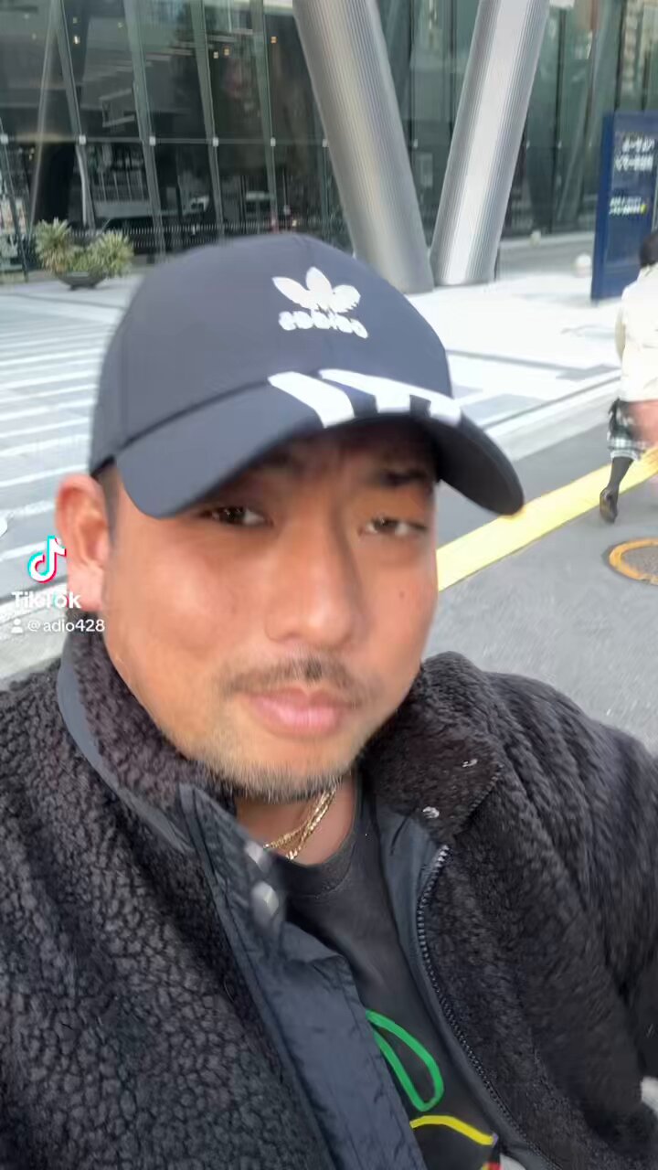 アノニマス - Suche / X