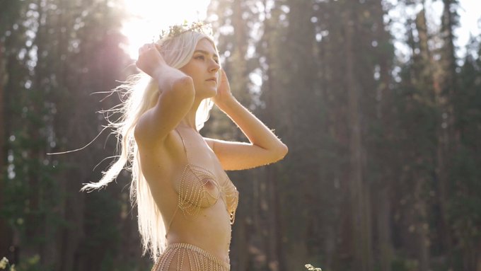 Sora AI is amazing 😏   Prompt: Cinematic shot of a naked beautiful elf walking in the forest. The background<a href="/tag/ai"class="tags"><span>#ai</span></a><a href="/tag/sora"class="tags"><span>#sora</span></a>