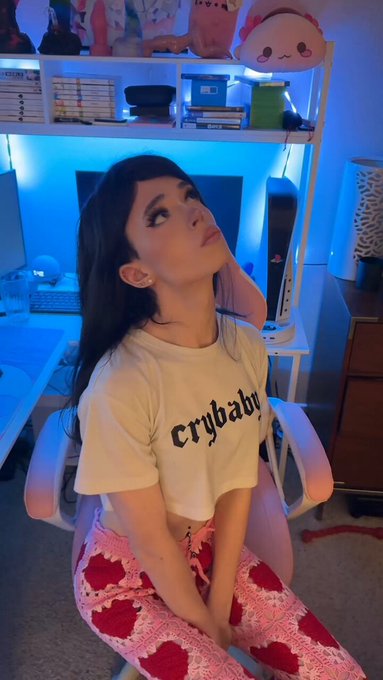 Be honest, what caught your attention first? 🤭 https://t.co/UbPLka6u23<a href="/tag/sissy"class="tags"><span>#sissy</span></a><a href="/tag/tgirl"class="tags"><span>#tgirl</span></a><a href="/tag/trans"class="tags"><span>#trans</span></a><a href="/tag/femboy"class="tags"><span>#femboy</span></a>