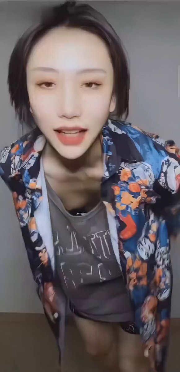 Video oleh @AprilSakurako