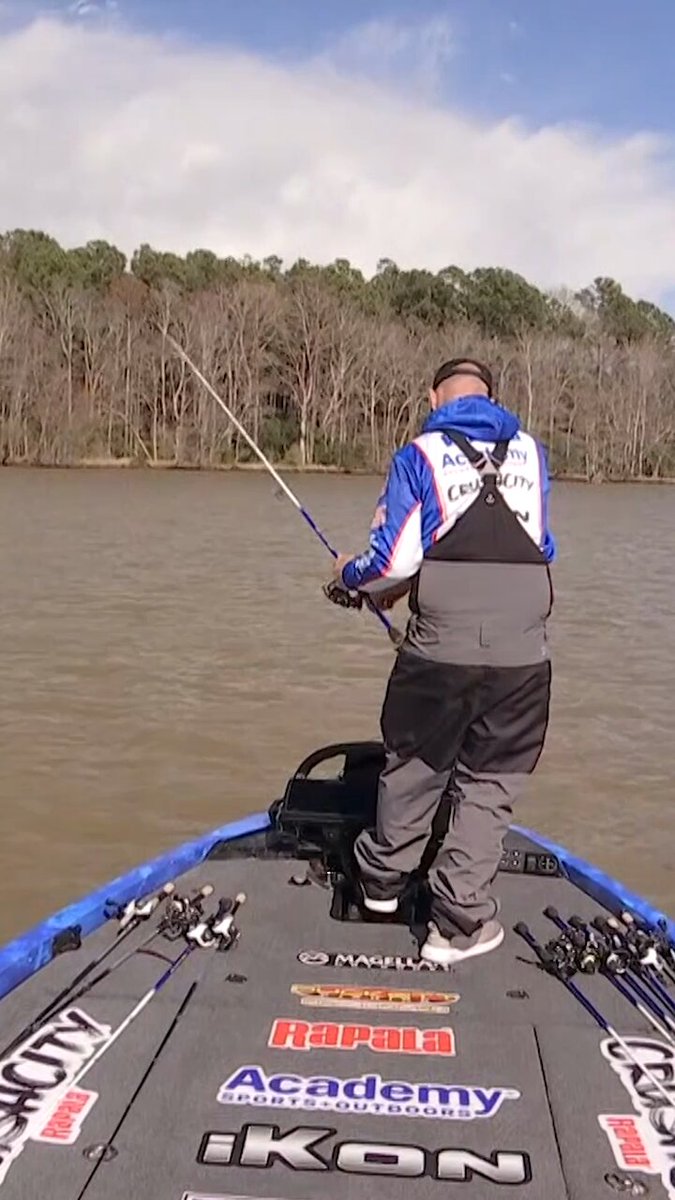 Major League Fishing on X: 🕒 Like clockwork! @MercuryMarine pro  @WheelerFishing does what he does best, landing this 5-15 to all but secure  his spot in the Championship Round.  / X