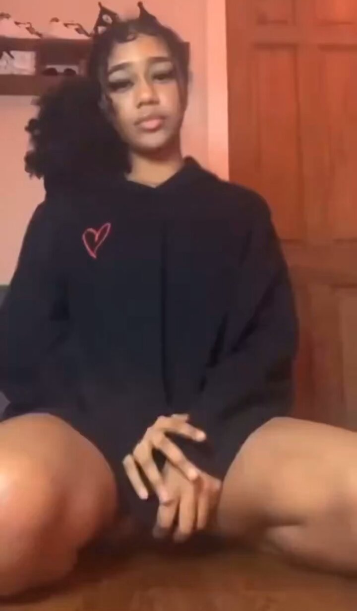 Madhouse on X: CHECK COMMENTS 🔞🏠 teen latina teen nsfw nsfw_twt  asian pyt t.cotR2KVSYMae  X