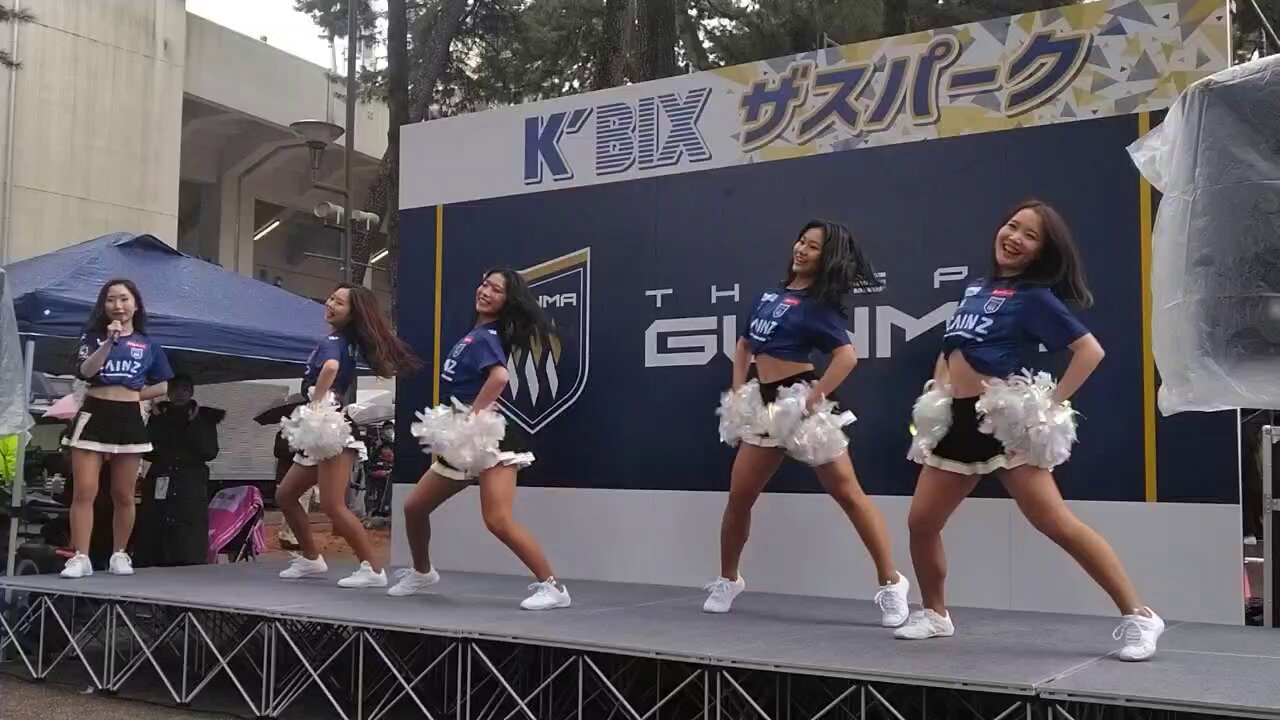 エロ　ダンス　JS  / X