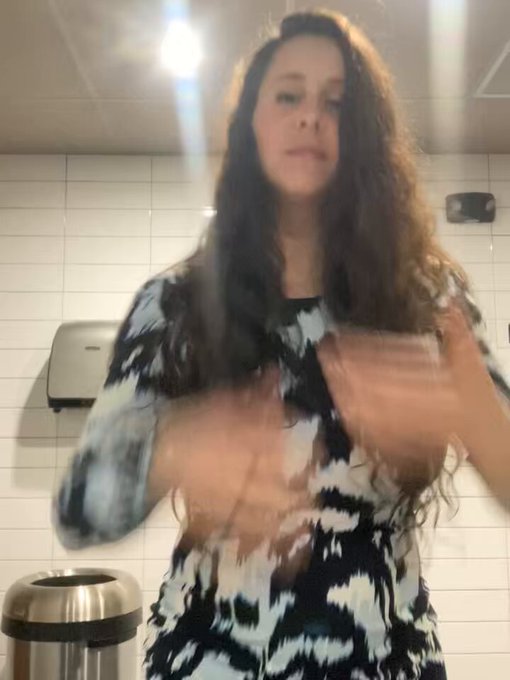 A lil public flash in the ladies room at the restaurant and I got caught!!   Whoops 😅   FYI this was